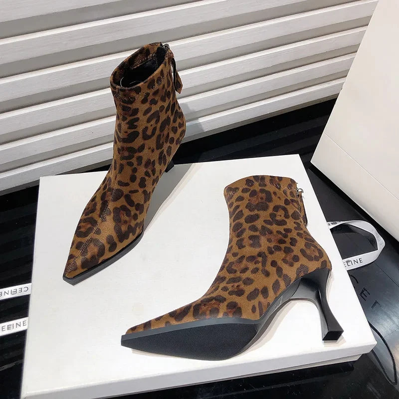 Bottines à imprimé léopard pour femmes, élégantes, tendance, pour danser, soirée, bal de promo, talons hauts, bottines courtes modernes pour femmes