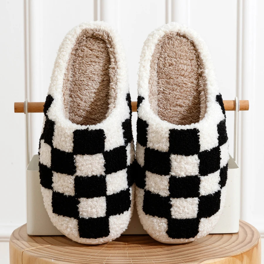Chaussons rétro en peluche à carreaux pour femmes, chaussures douces et respirantes, confortables et confortables pour l'hiver