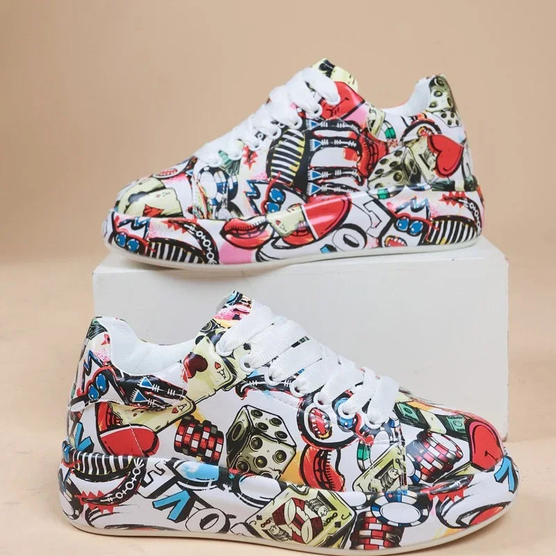 Women's Casual Sneakers 2023 Fashion New Painted Graffiti Lace Up Sports Shoes for Women Flat Pu Leather Ladies Running Shoes