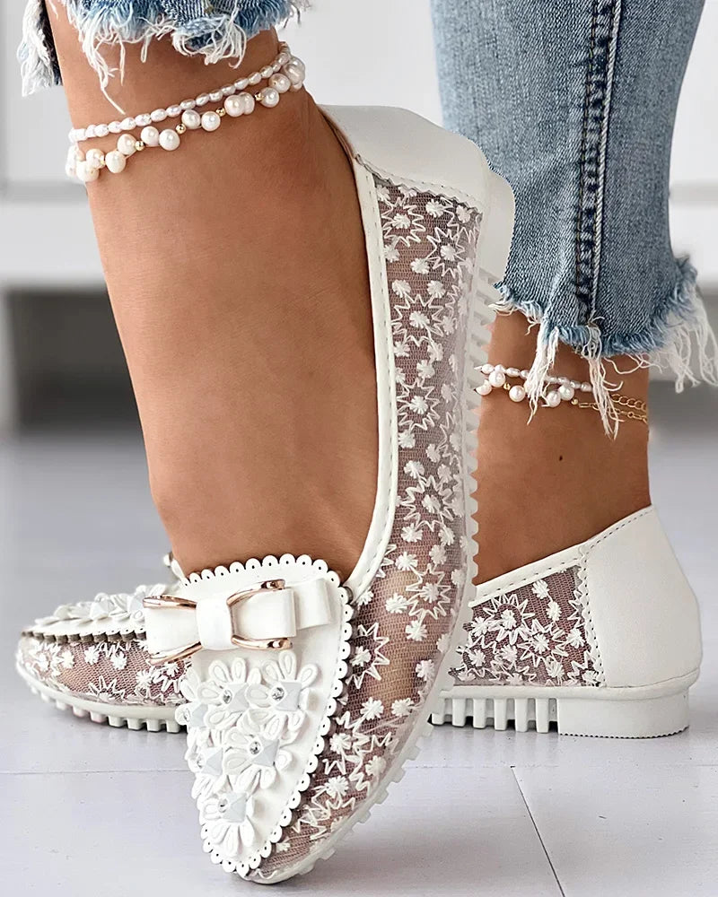 Sommer Atmungsaktive Einfarbige Vulkanisierte Schuhe Blumenstickerei Bowknot Loafers Frauen Rutschfeste Blumen Sneakers Chaussure Femmes