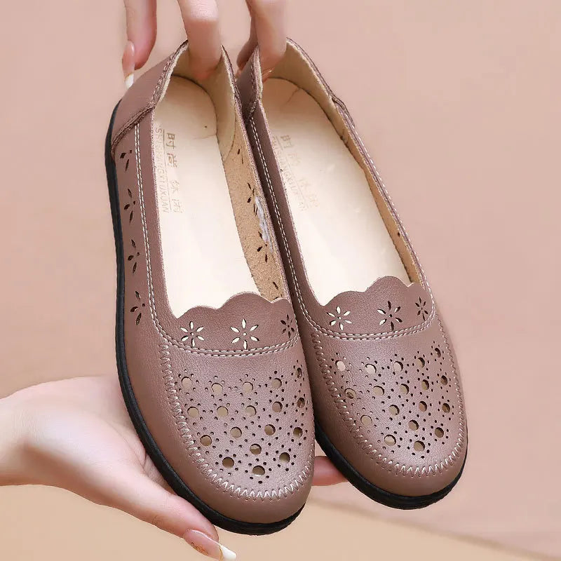 Sandals Summer Comfort  Baotou  Soft Sole Mom's Shoes Flat Sole Women's Shoes Hole Leather Shoes Middle and Old Age Shoes