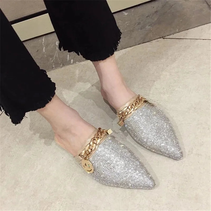 SNURULANSpitze Zehenhalbschuhe Damen Sommermode Neue Mode Strass Faule Flats Sandalen Lässige Pantoletten Metallkette Slide