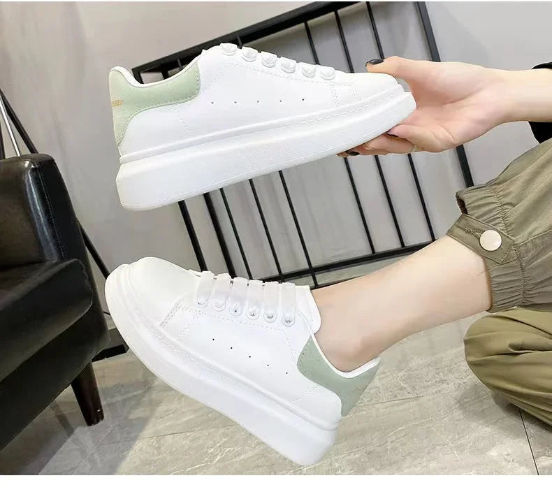 2023 Chaussures Décontractées Femmes Marque Printemps Designers Talons Wedges Baskets Blanches Plateforme Tenis Feminino Entraîneurs Femmes Marche