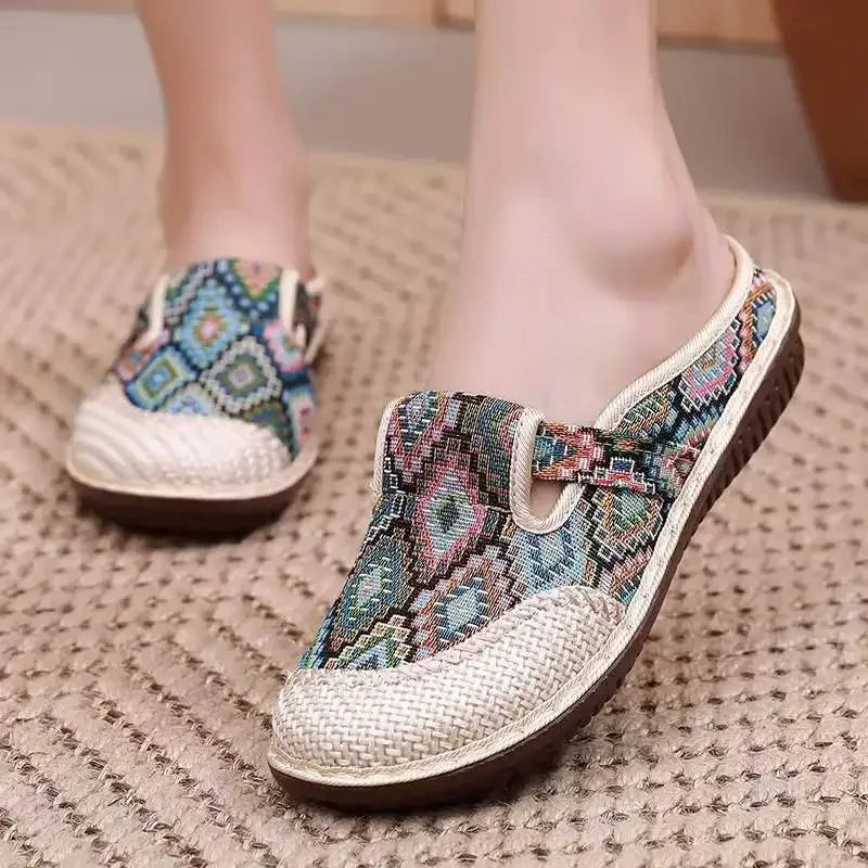 Women's Non-slip Cloth Shoes Summer Breathable Linen Sandals and Slippers Women's Outerwear Soft Bottom Baotou Slippers
