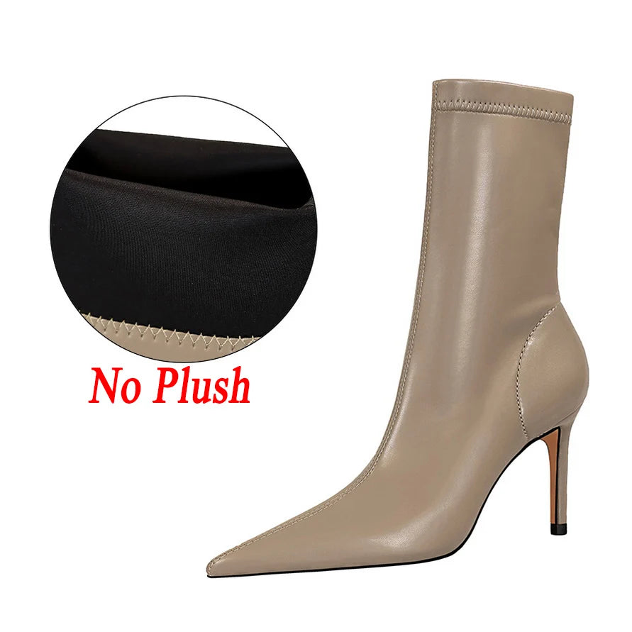 Bottes en cuir à talons hauts pour femmes, 7,5 cm, 10 cm, bottines courtes à talons bas, chaussures d'hiver chaudes et pointues en peluche