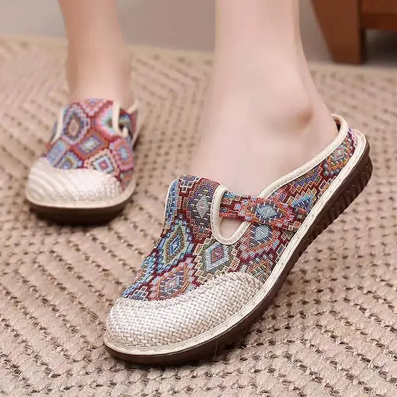 Women's Non-slip Cloth Shoes Summer Breathable Linen Sandals and Slippers Women's Outerwear Soft Bottom Baotou Slippers
