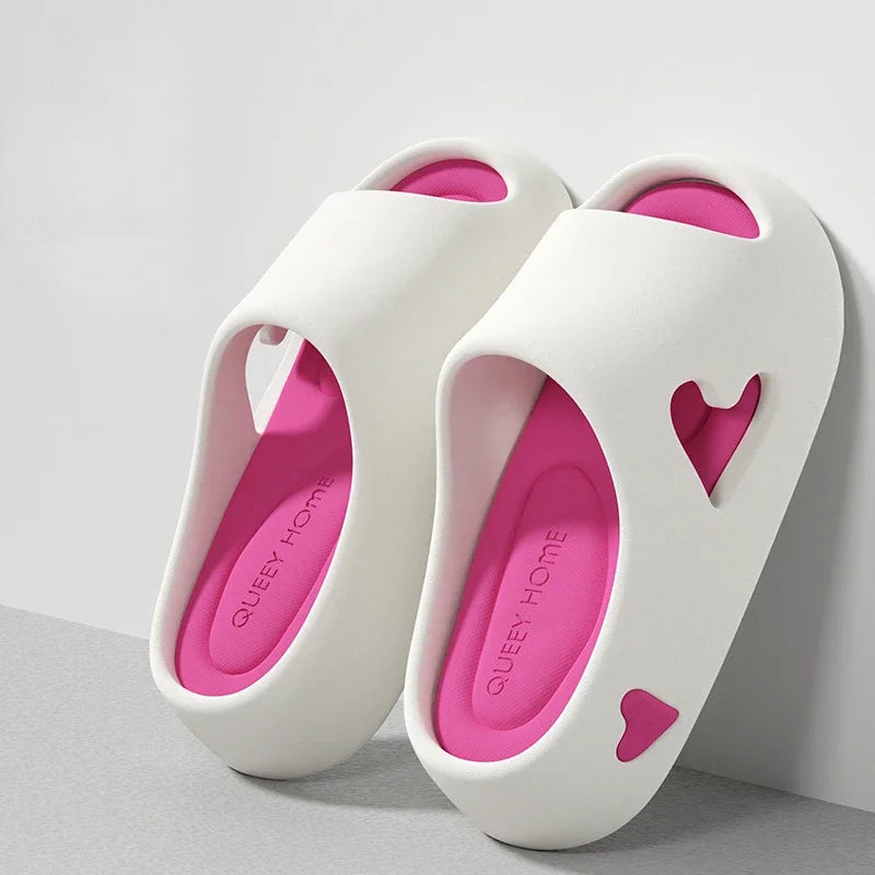 Trendy Poop Feeling Slippers 2024 Summer New Color Blocked Thick Sole Anti Slip One Word Women's Versatile Daily Cool Sandals