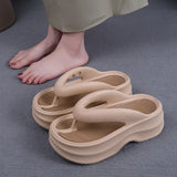 2024 New Elevated Soft Sole Anti Slip Women's Slippers Thick EVA Soft Sole Home Platform One Line Outwear Beach Summer Sandals
