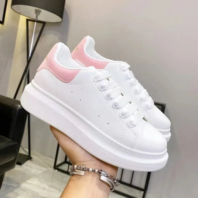 2023 Chaussures Décontractées Femmes Marque Printemps Designers Talons Wedges Baskets Blanches Plateforme Tenis Feminino Entraîneurs Femmes Marche