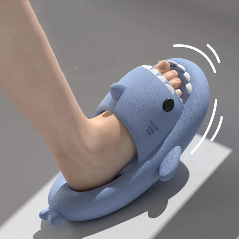 2024 New Summer Shark Slippers Women Slides Men Bathroom Flip Flops Home Anti-Skid Flat Shoes Outdoor Beach Kids Funny Sandals