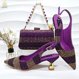 QSGFC INS Goldfarbenes elegantes Damen-Set mit Absätzen, Schuhen und Tasche, hohlen Strasssteinen, High Heels, Keilabsätze, Schuhen und passender Tasche