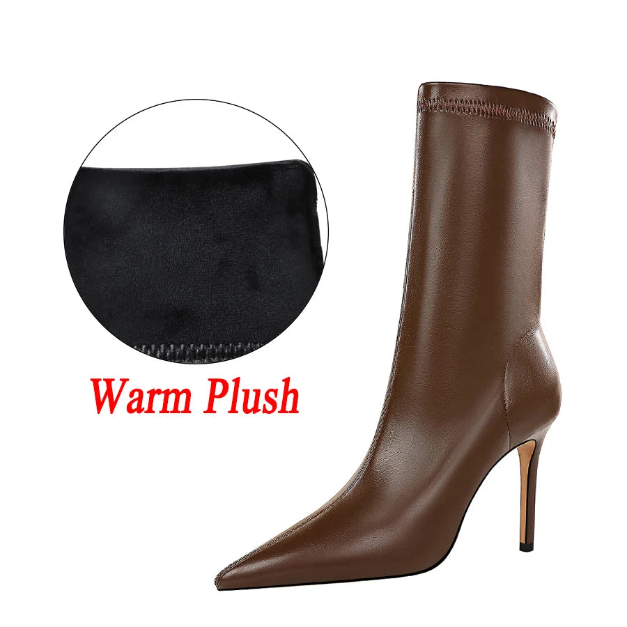 Bottes en cuir à talons hauts pour femmes, 7,5 cm, 10 cm, bottines courtes à talons bas, chaussures d'hiver chaudes et pointues en peluche