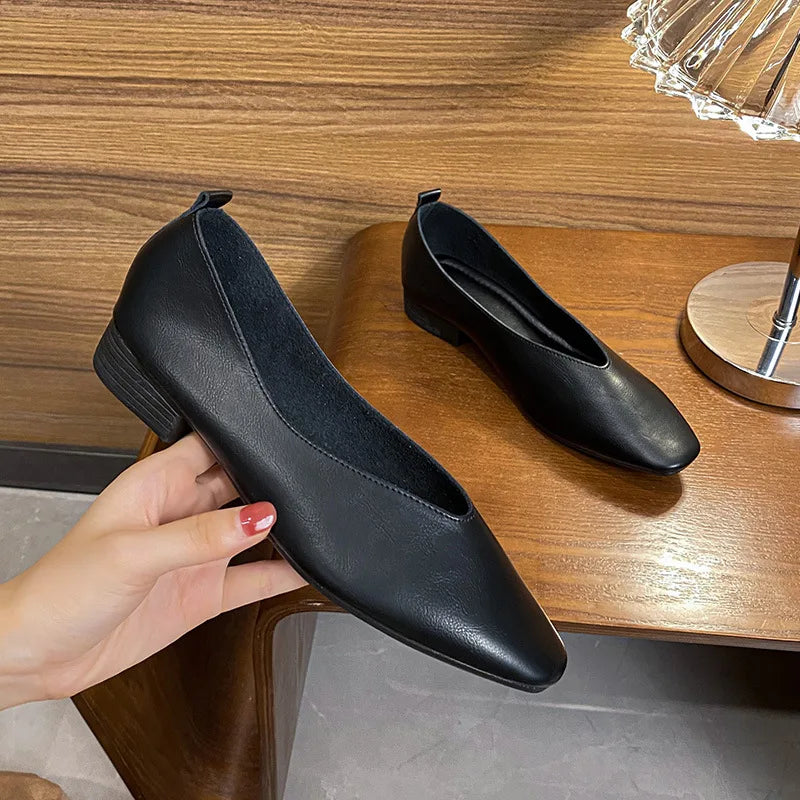 Woman Spring Casual Square Toe Low Soft Soled Lolita Flats Ballerina Red Female Elegant French Retro Buckle Mary Janes
