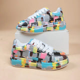 Women's Casual Sneakers 2023 Fashion New Painted Graffiti Lace Up Sports Shoes for Women Flat Pu Leather Ladies Running Shoes
