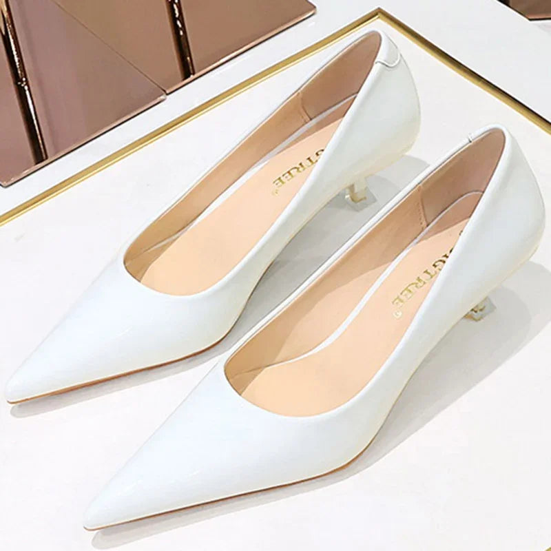 Women Fashion Sexy 4.5cm High Heels Pumps Layd Low Kitten Heels Shallow Pointed Toe Spring Bright Glossy Leather Red Nude Shoes