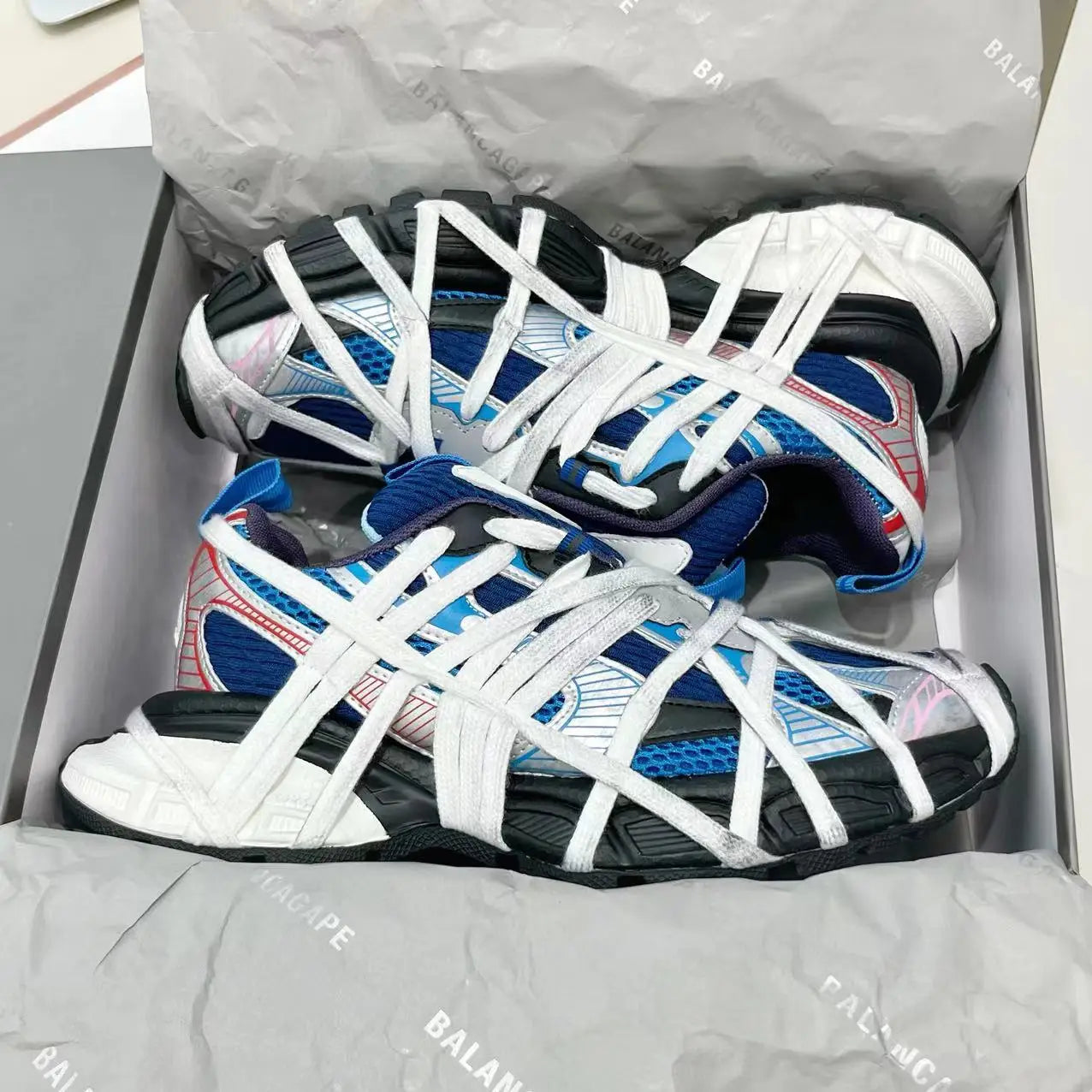 2024 New Adult Dirty Casual Shoes Couple Strap Running Shoes Women Men Thick Sole non-slip Elevated Sports Shoes Size 35-44