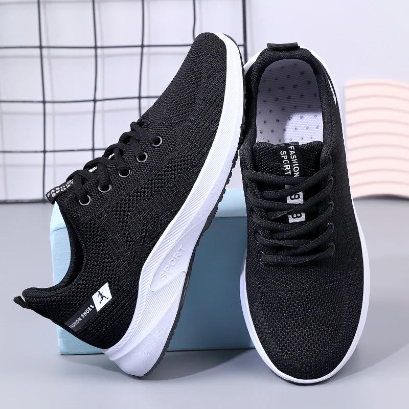Women's shoes 2024 autumn new sports and leisure running shoes mesh breathable soft sole shoes for women