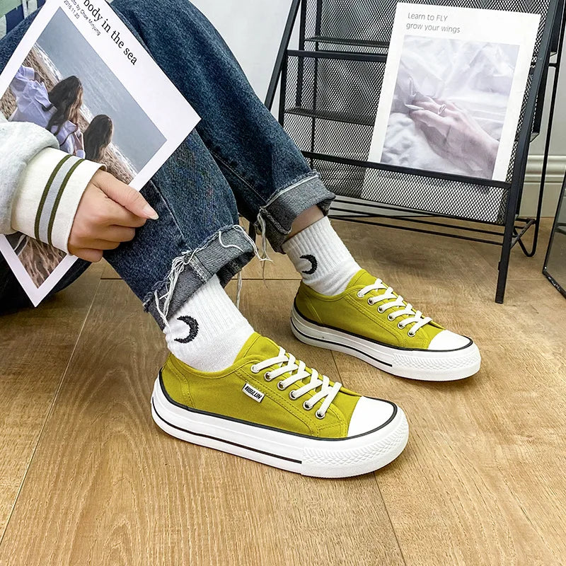 Women's Canvas Shoes 2024 Spring Lace Up Round Toe Causal Flat Shoes Student Sneakers Girls Skateboard Vulcanized Tennis Women